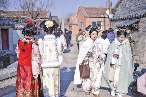 春节临近,济南过年氛围感拉满