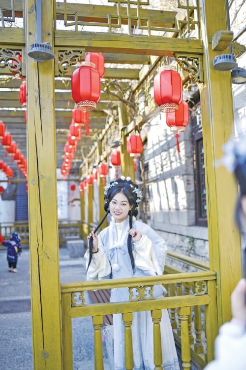 春节临近,济南过年氛围感拉满