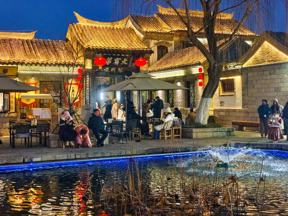 正月里的济南曲水亭街到百花洲,一路泉水、美食、古建筑美极了