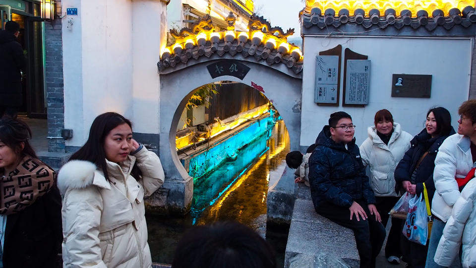 济南泉水街区:昔日藏在深闺,如今成打卡热点