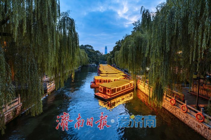 一年四季 泉在济南|济南黑虎泉水位攀升,夜景迷人引客来