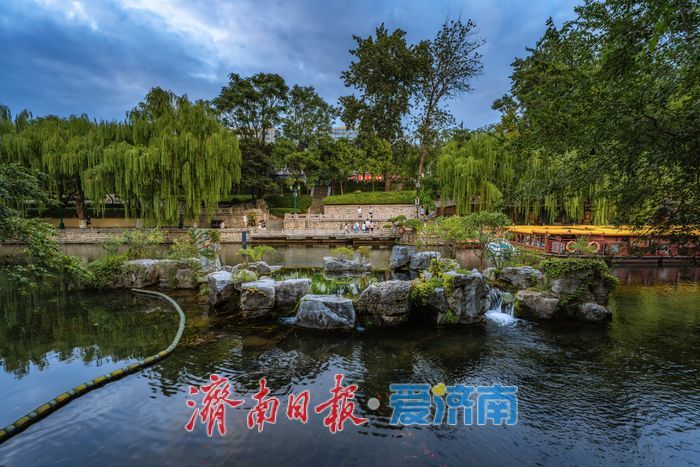 一年四季 泉在济南|济南黑虎泉水位攀升,夜景迷人引客来