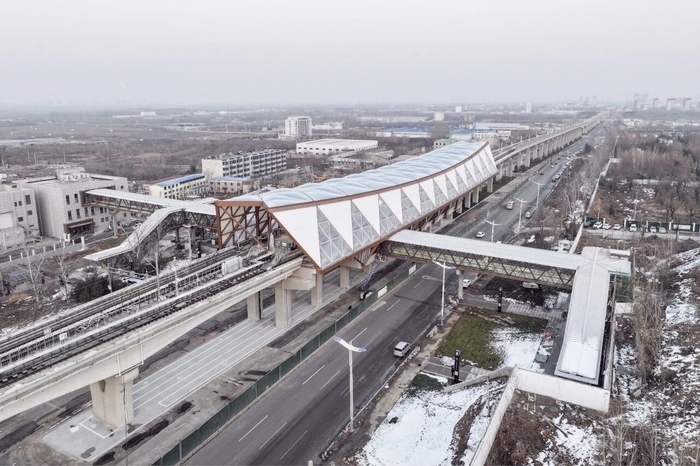 露出“真容”!济南地铁4、8号线及6号线东段站点陆续拆除围挡