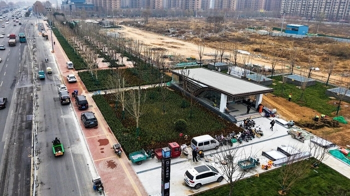 露出“真容”!济南地铁4、8号线及6号线东段站点陆续拆除围挡