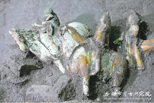 54件唐三彩修复完成,出土于济南樊家遗址唐代朱满墓,创山东文物修复史上一次性修复三彩器数量之最